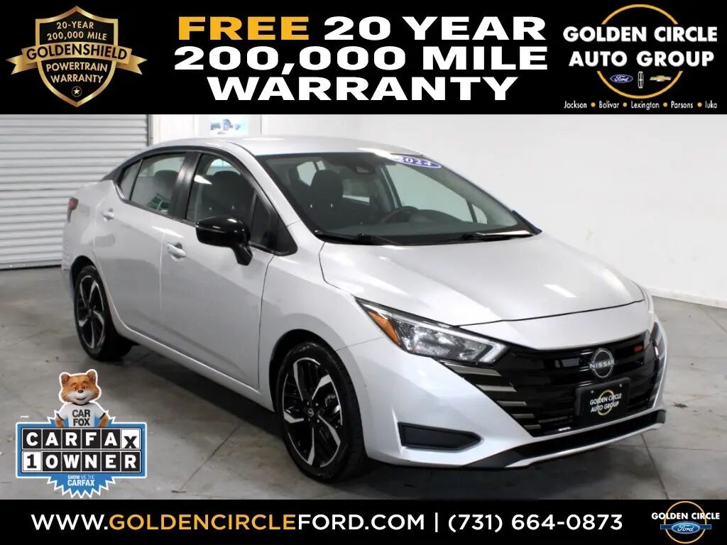 2024 Nissan Versa SR — photo 1 of 10