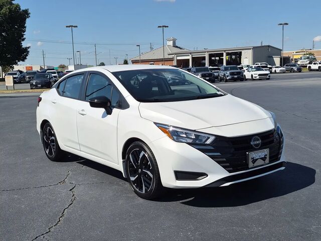 2024 Nissan Versa SR