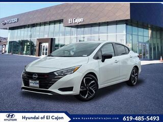 2025 Nissan Versa SR
