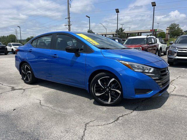 2024 Nissan Versa SR — photo 1 of 13