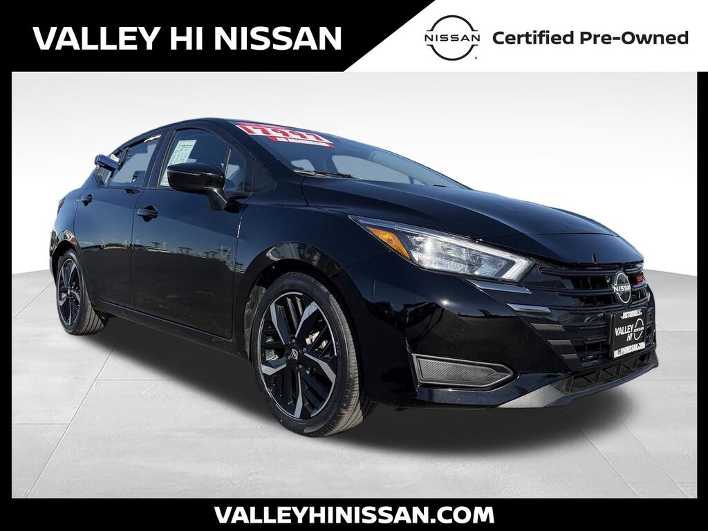 2024 Nissan Versa 1.6 SR — photo 1 of 13