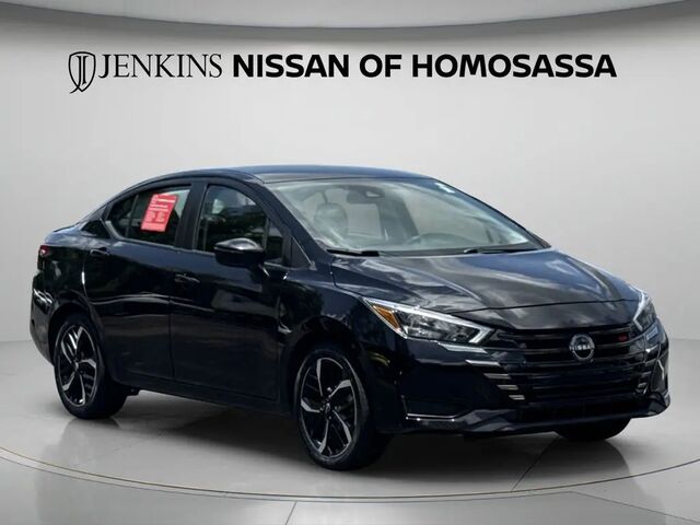 2024 Nissan Versa SR