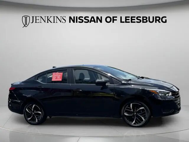 2024 Nissan Versa SR