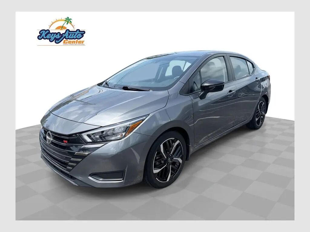 2024 Nissan Versa SR — photo 1 of 14