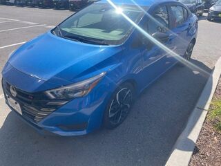 2024 Nissan Versa SR