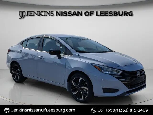 2025 Nissan Versa SR