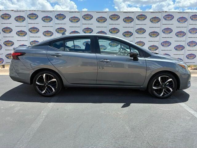 2024 Nissan Versa SR — photo 1 of 26