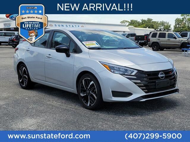 2024 Nissan Versa SR