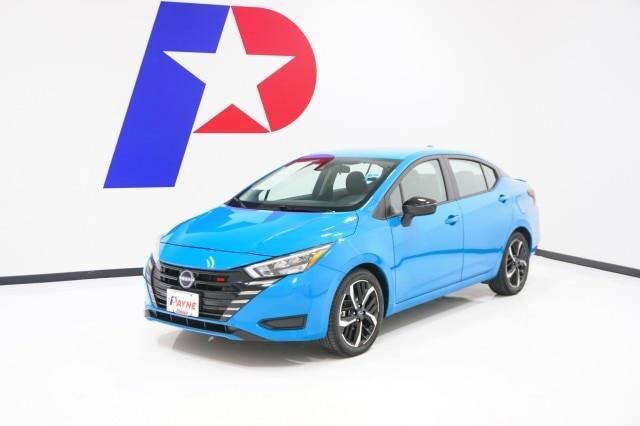 2025 Nissan Versa SR