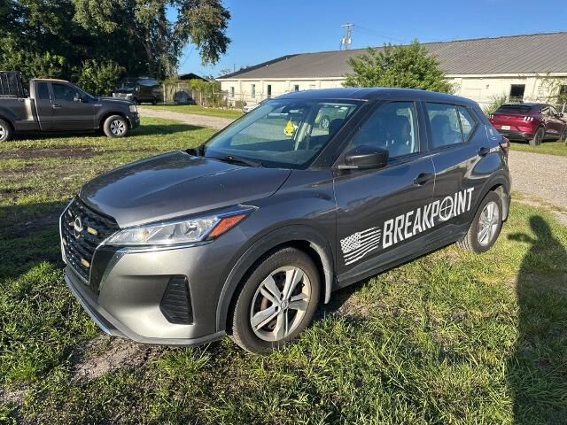 2023 Nissan Kicks S