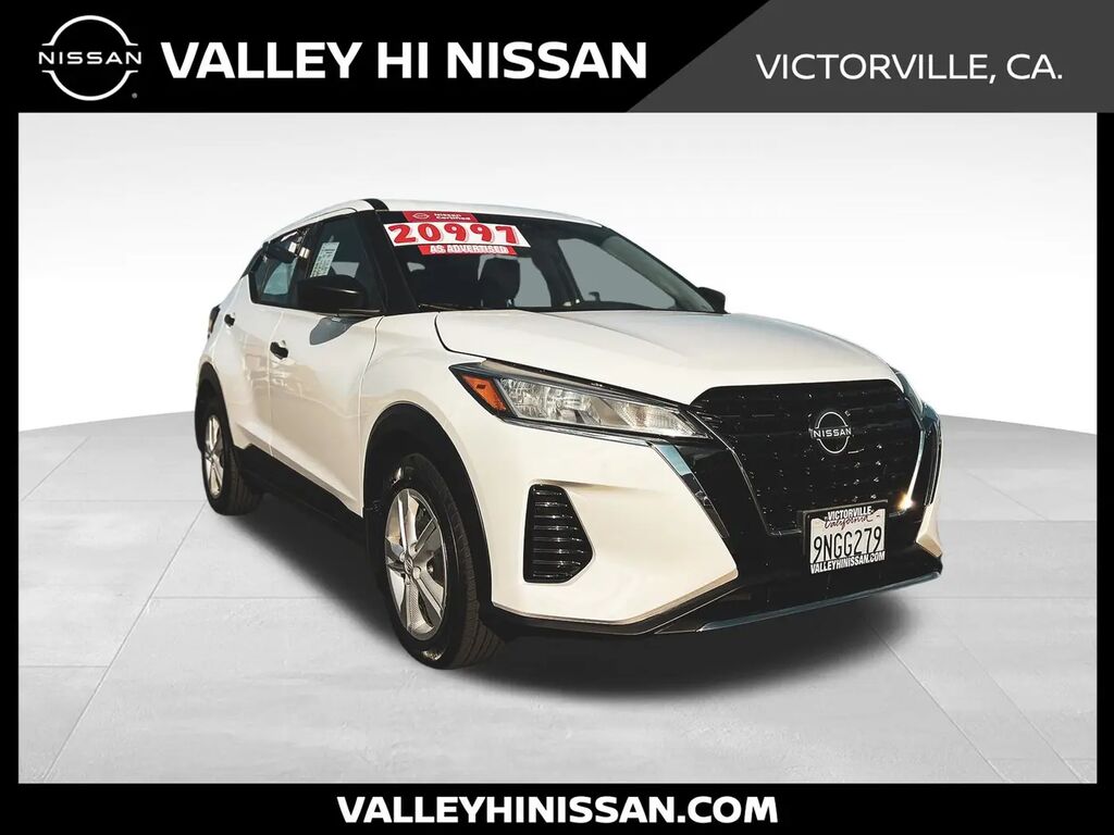 2024 Nissan Kicks S — photo 1 of 13