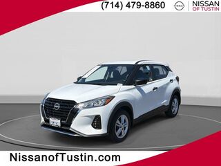 2025 Nissan Kicks Play S
