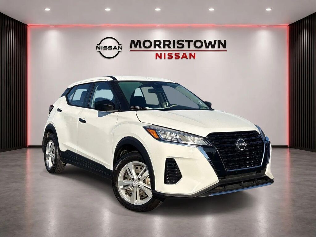 2024 Nissan Kicks S — photo 1 of 13