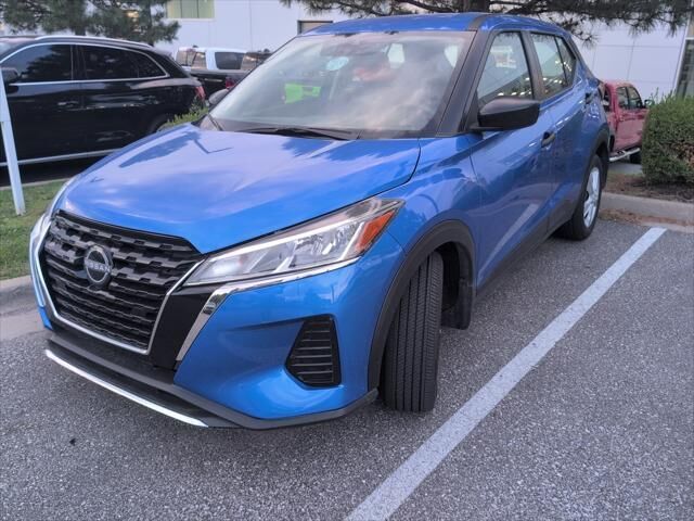 2025 Nissan Kicks Play S