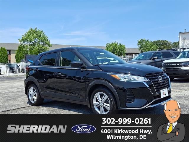 2025 Nissan Kicks Play S