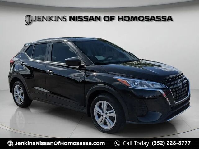 2025 Nissan Kicks Play S