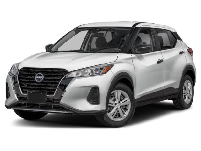 2025 Nissan Kicks Play S — photo 1 of 13