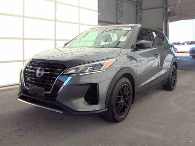 2023 Nissan Kicks S