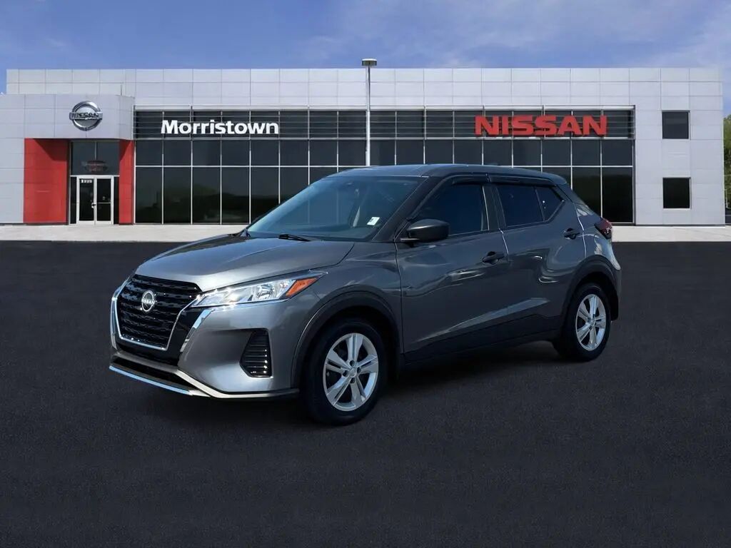 2024 Nissan Kicks S — photo 1 of 27