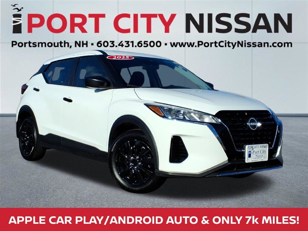 2025 Nissan Kicks Play S — photo 1 of 13