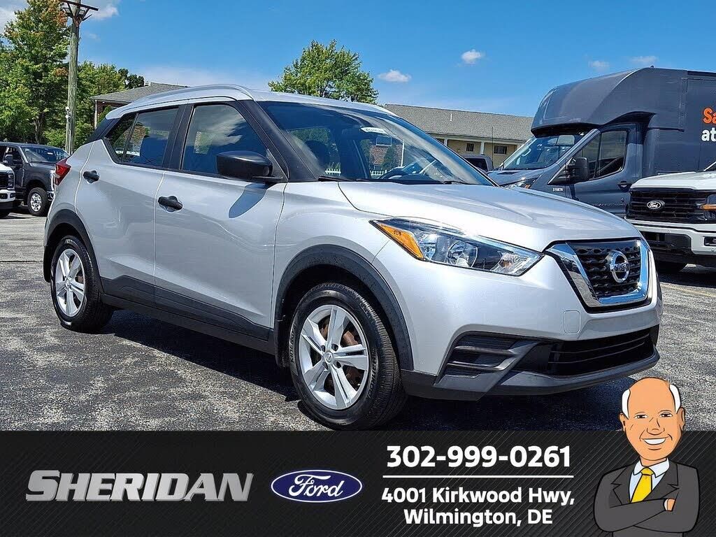 2019 Nissan Kicks S — photo 1 of 1