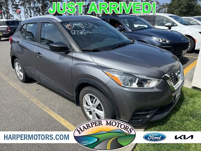2019 Nissan Kicks S