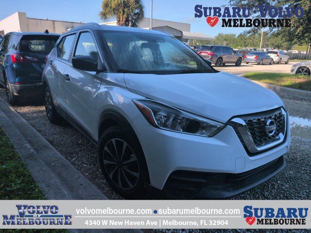 2019 Nissan Kicks S