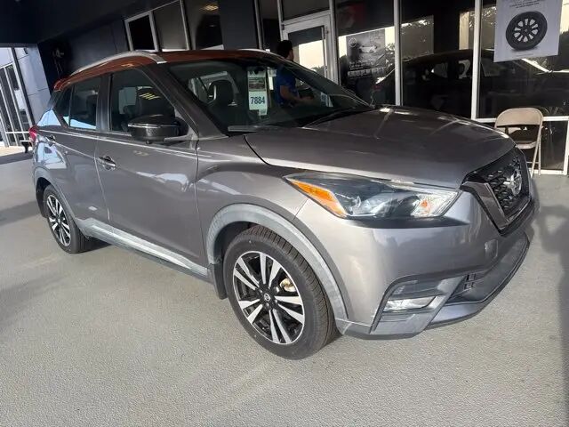2019 Nissan Kicks S — photo 1 of 2