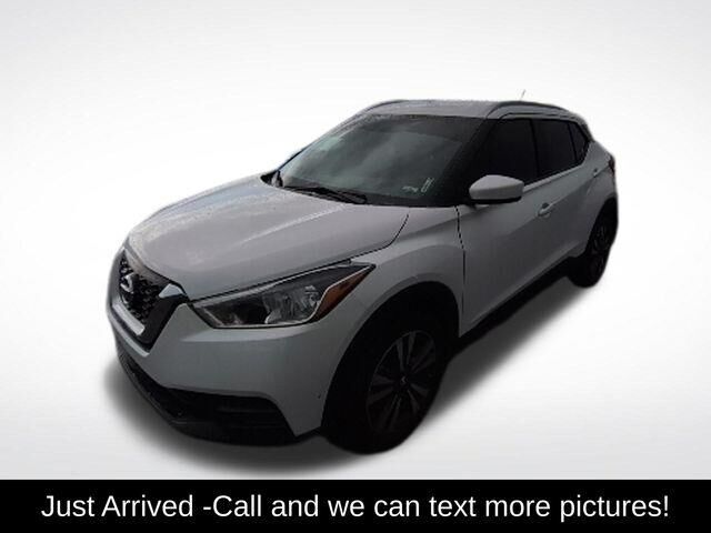 2019 Nissan Kicks S