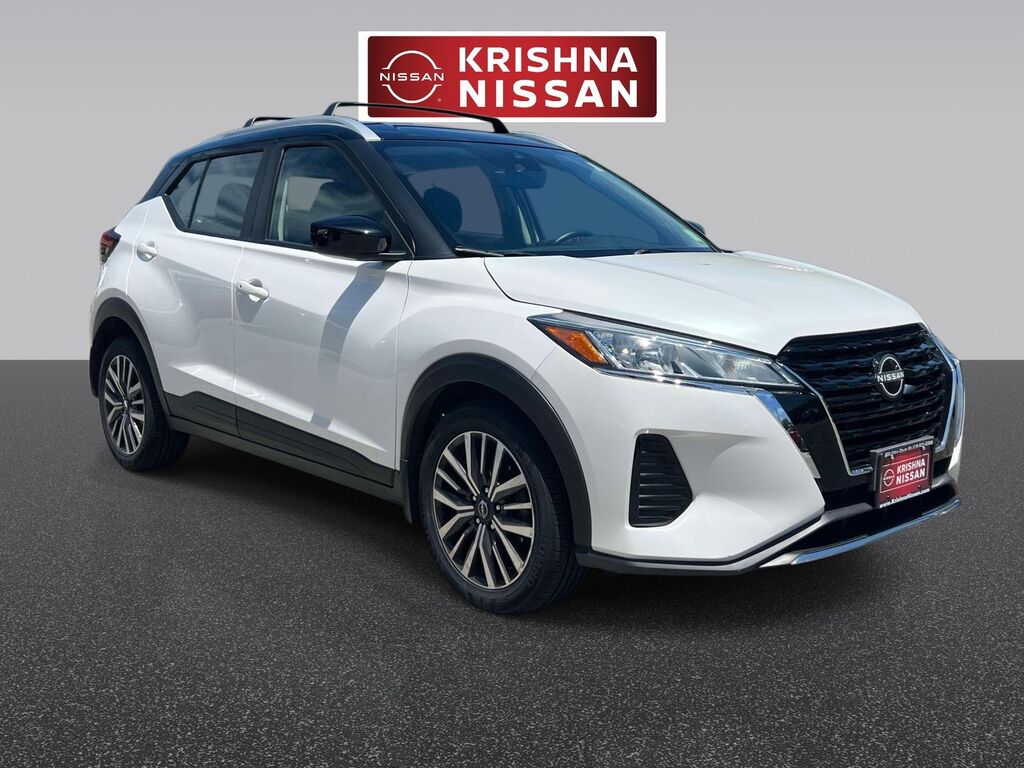 2024 Nissan Kicks SV — photo 1 of 12