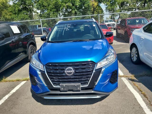 2022 Nissan Kicks SV