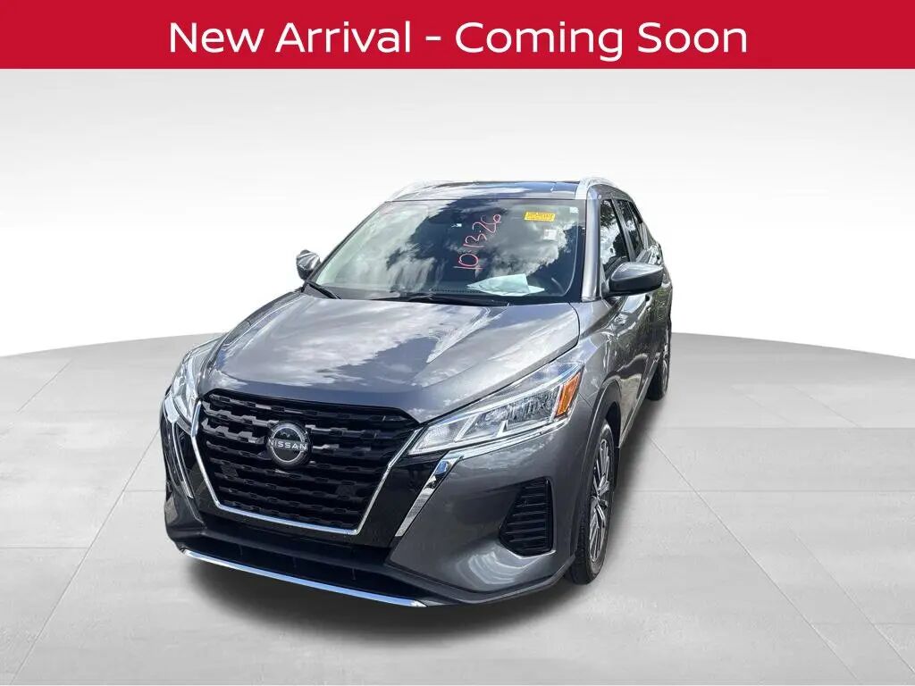 2024 Nissan Kicks SV — photo 1 of 4