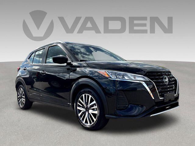2024 Nissan Kicks SV — photo 1 of 13