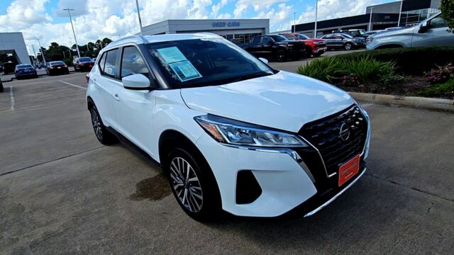 2021 Nissan Kicks SV Xtronic CVT