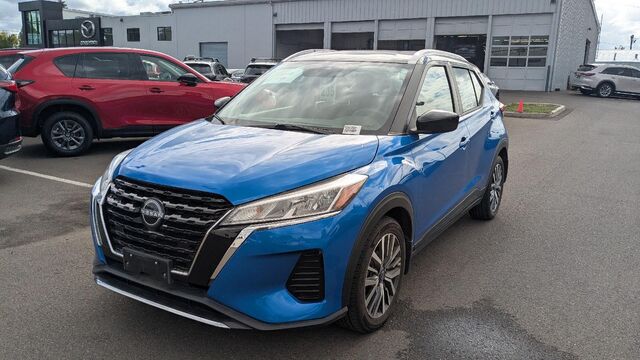 2022 Nissan Kicks SV