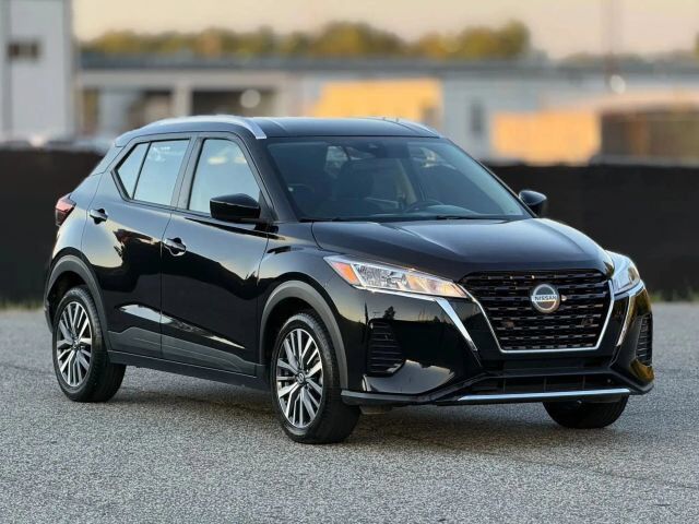 2021 Nissan Kicks SV