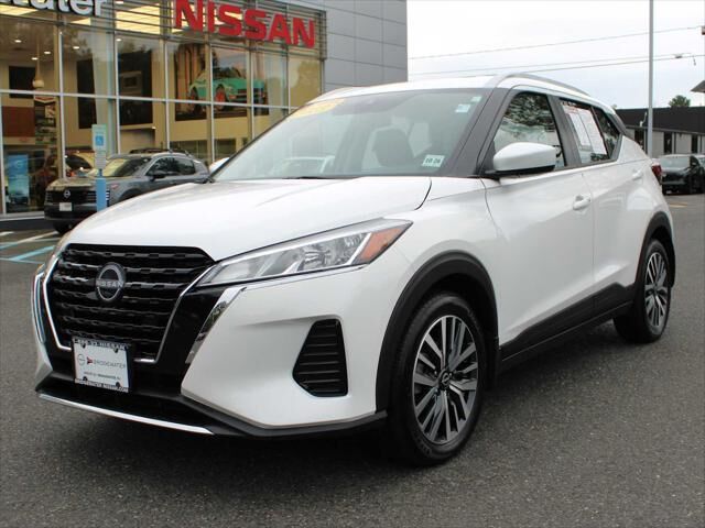 2023 Nissan Kicks SV