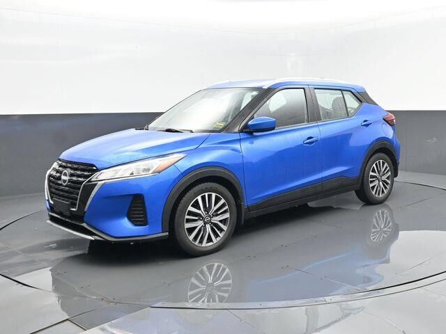 2022 Nissan Kicks SV — photo 1 of 26