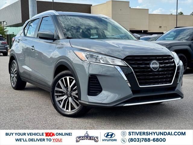 2023 Nissan Kicks SV — photo 1 of 1