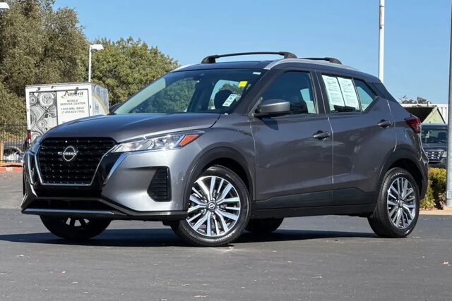 2024 Nissan Kicks SV