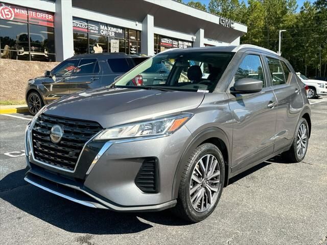 2021 Nissan Kicks SV