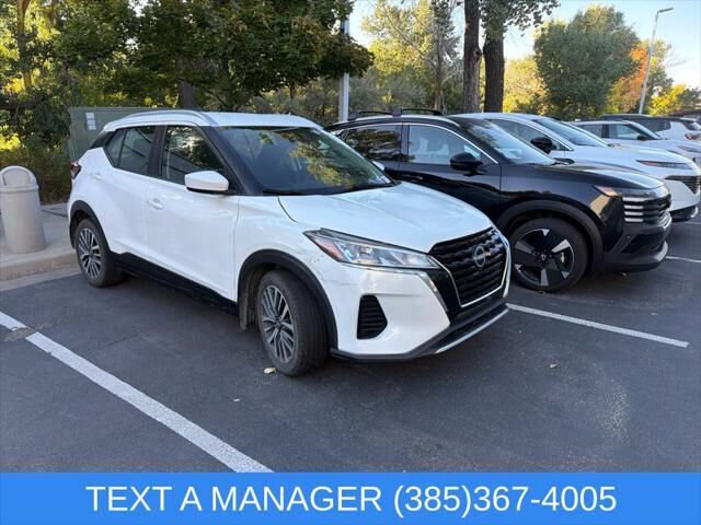 2023 Nissan Kicks SV