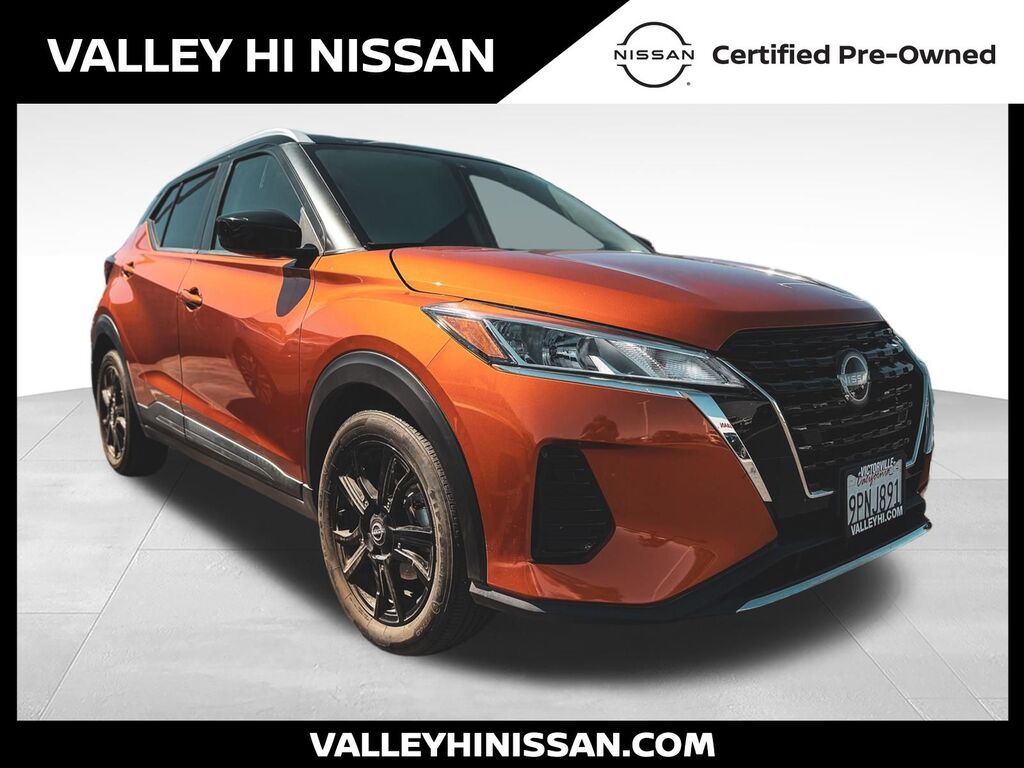 2023 Nissan Kicks SV — photo 1 of 13
