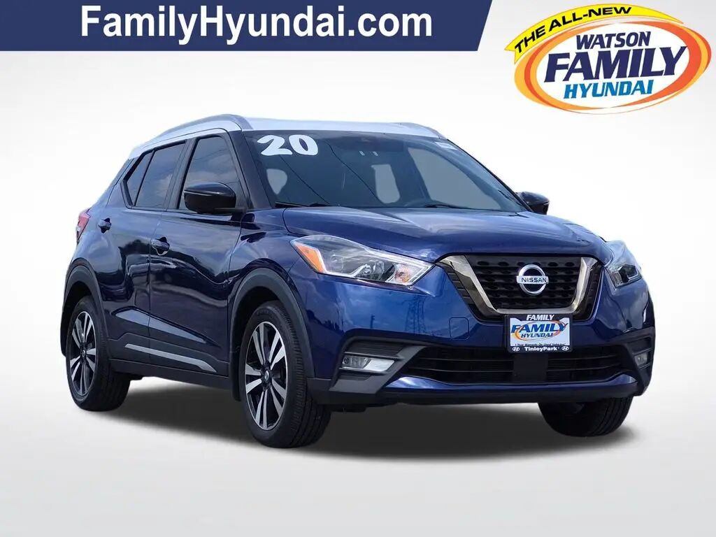 2020 Nissan Kicks SR — photo 1 of 13