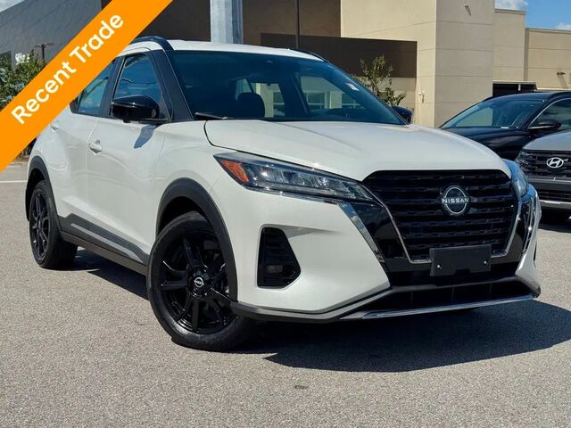 2024 Nissan Kicks SR