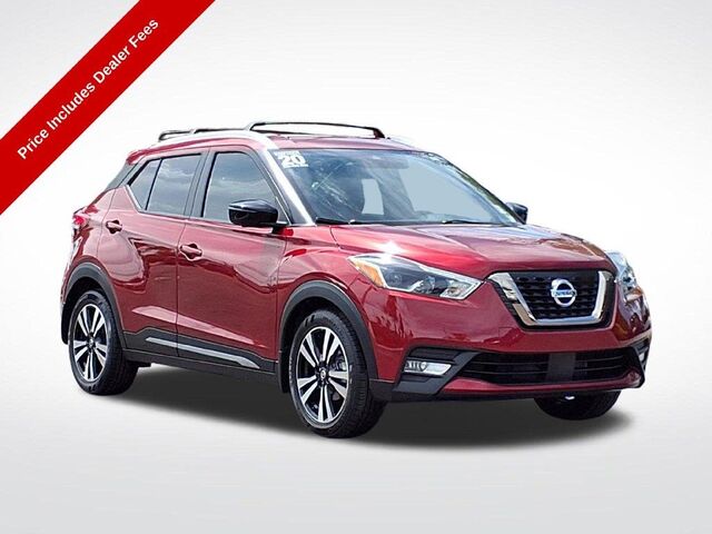 2020 Nissan Kicks SR
