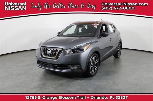 2020 Nissan Kicks SR