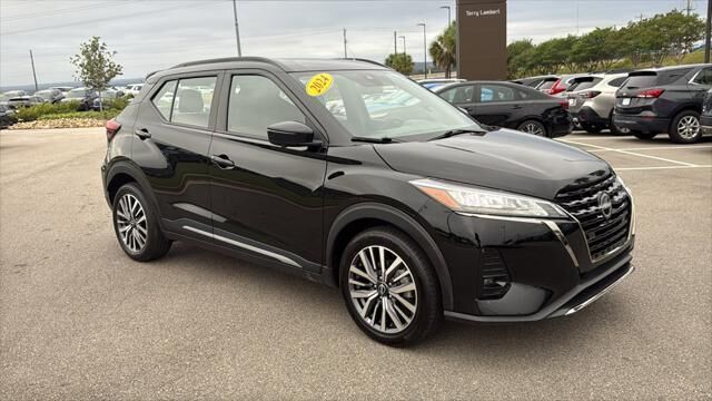 2024 Nissan Kicks SR