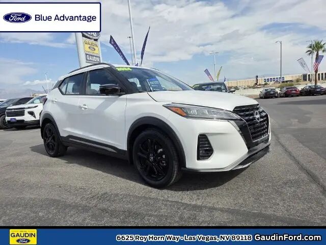 2024 Nissan Kicks SR