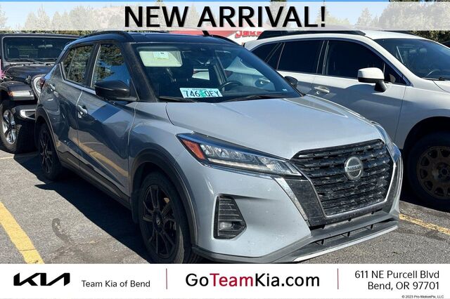 2021 Nissan Kicks SR
